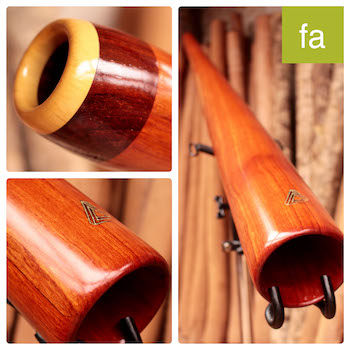 Photo du didgeridoo en Fa modèle dit de voyage